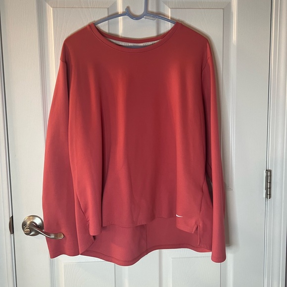 Women’s Nike Long Sleeve Therma-Fit Sweatshirt Size XXL - Picture 2 of 10